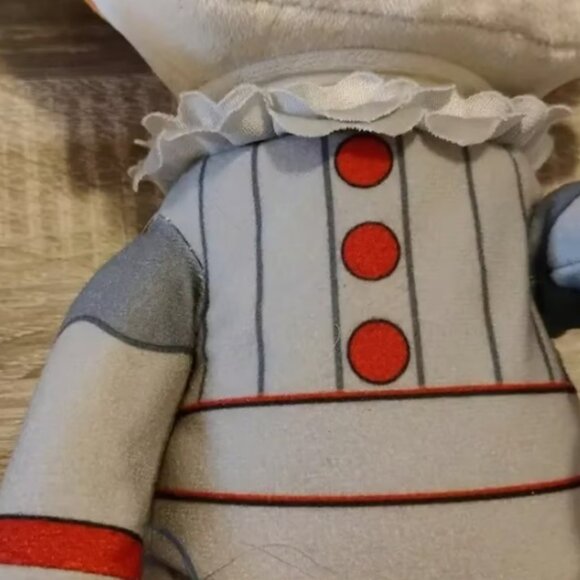 Talking Pennywise the Clown Window Cling It Horror Movie Collectible 14" 2020 - Picture 5 of 10